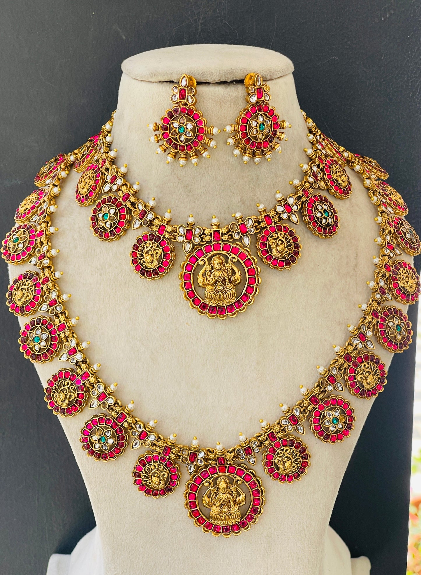 Jadau Stone Godess Combo Set